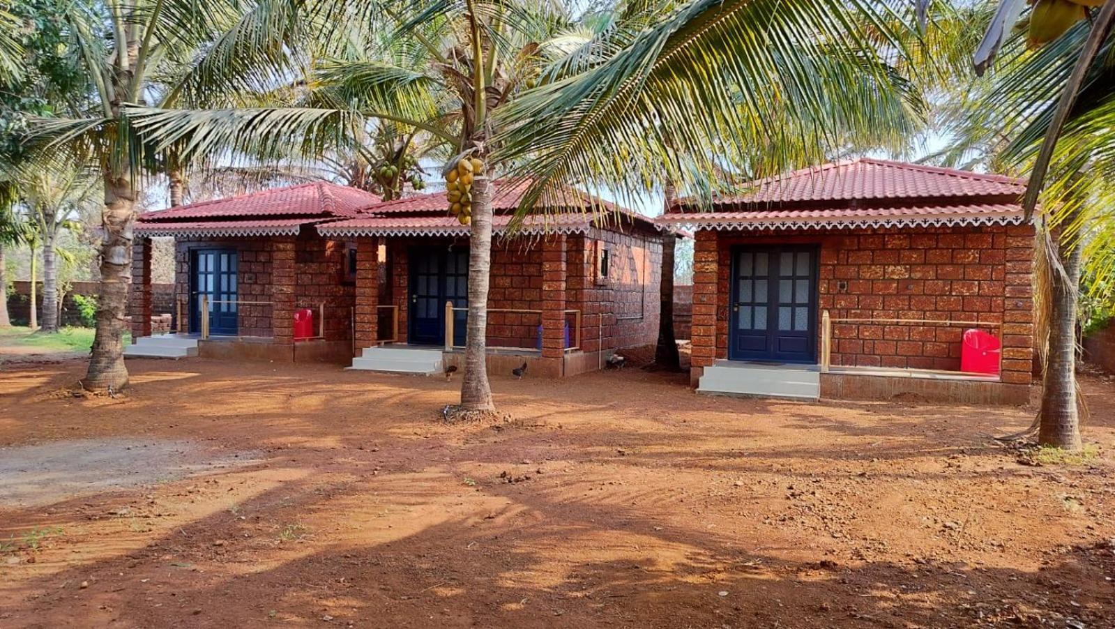 Saka Kadams Home Stay Guhagar Exterior photo